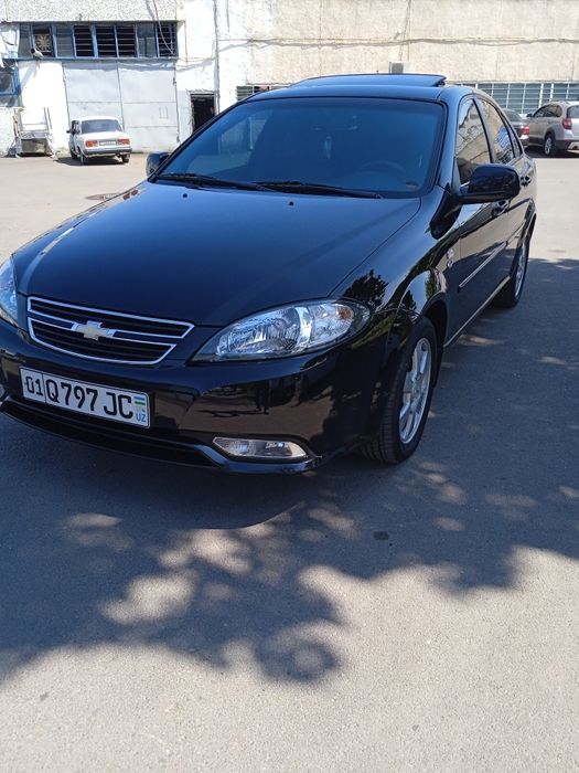 Продаю Gentra 2023 года