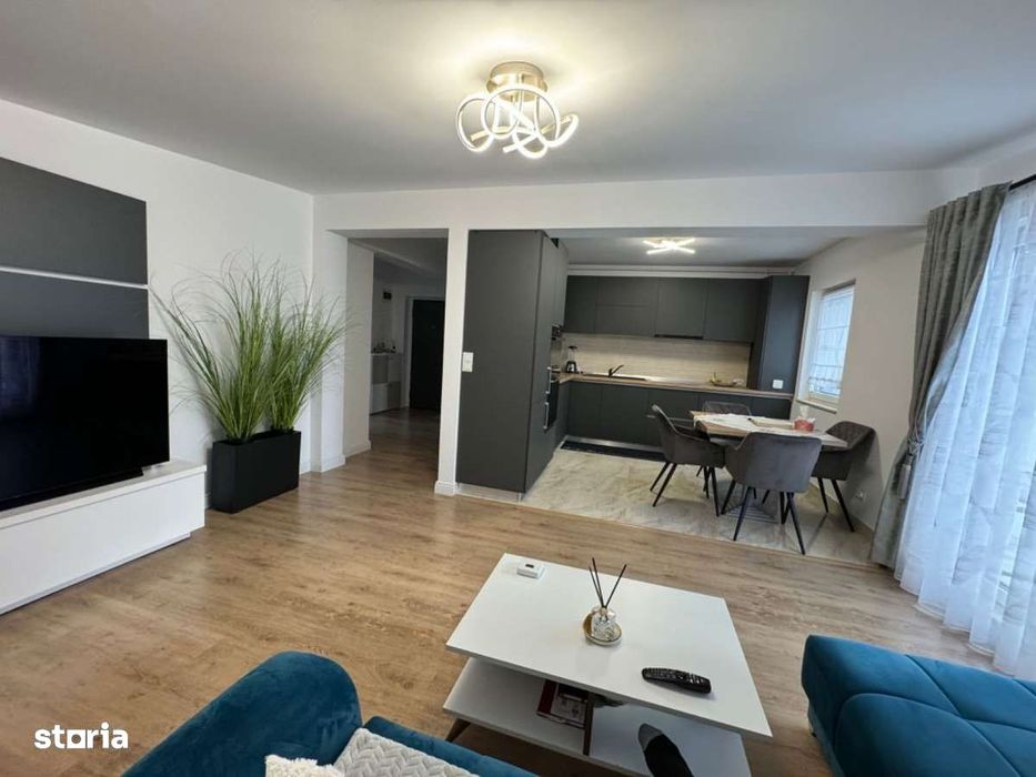Apartament 3 camere de lux zona din spate de la Omv ul de jos