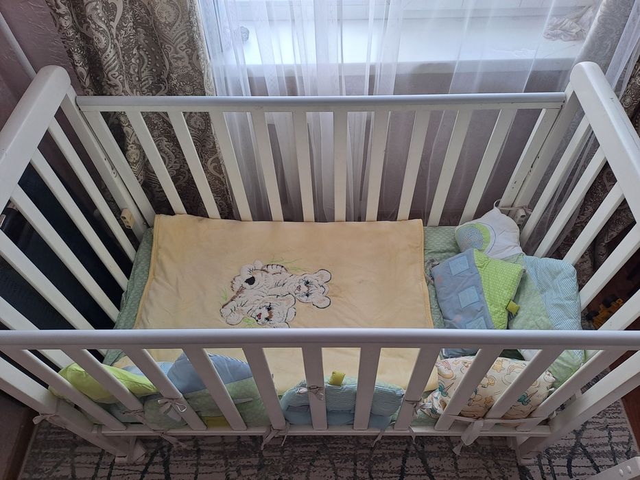 Детский манеж в хорошее состоянии