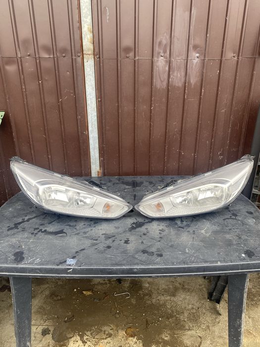 Far stanga /dreapta ford focus mk3 facelift 2015-2018