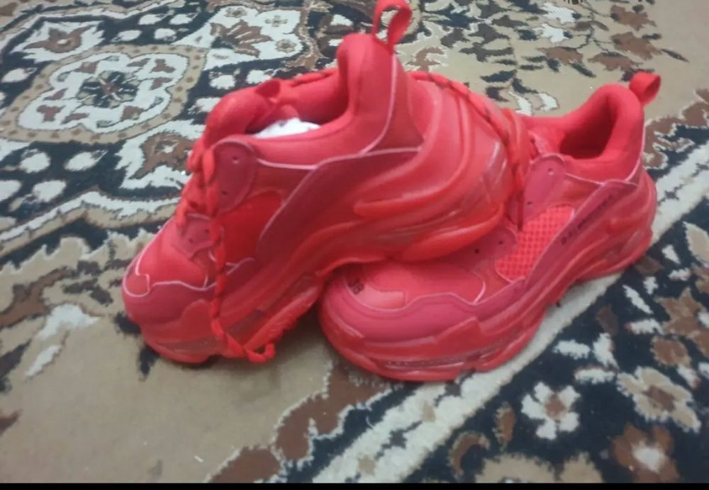 Кроссовки оригинал