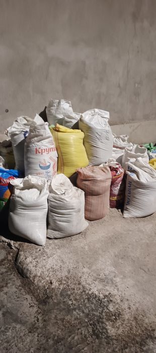 Продам клинец 35 мешков по 50 кг свои не дорого
звоните сюда 90 911