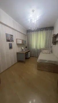 Квартира на Ц5-Финанс институт 4/3/4 общ пл 85м с обстановкой