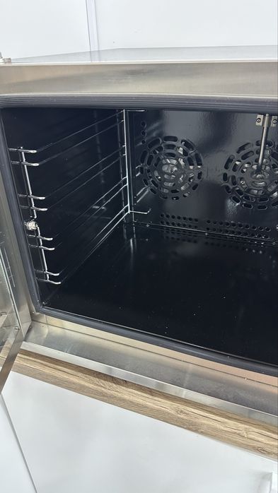 Конвекционная печь