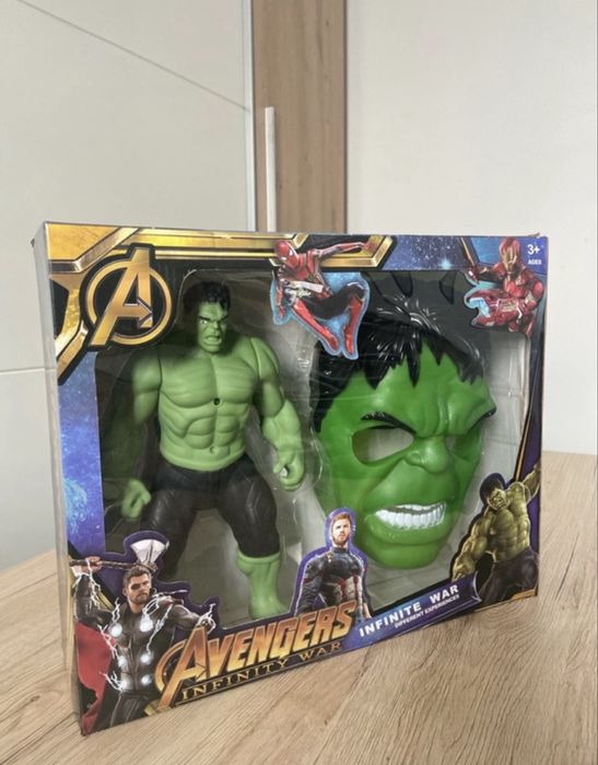 Set hulk și mască