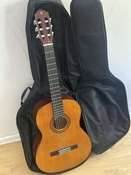Гитара Yamaha c40