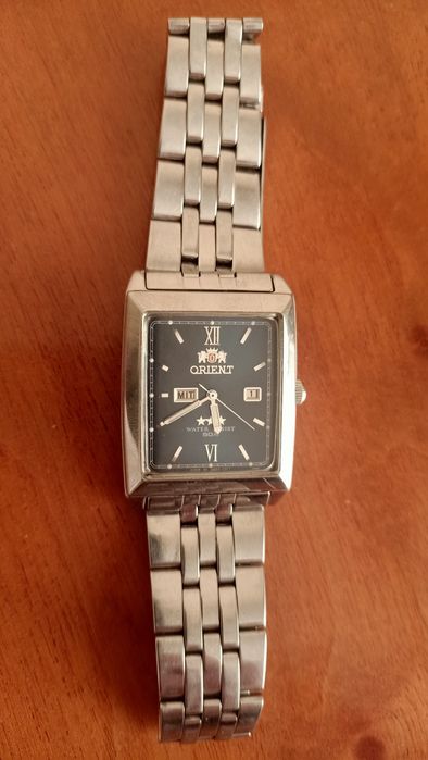 Продам часы Ориент