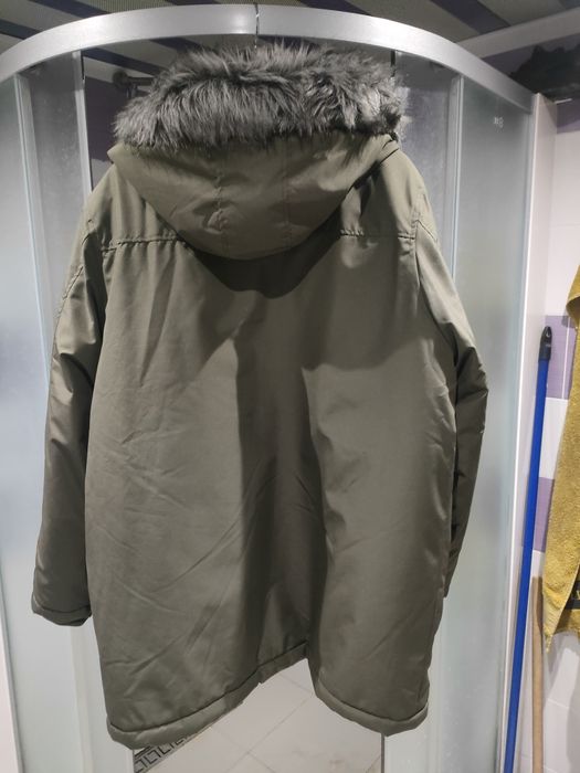 Продавам дебела зимна парка XL