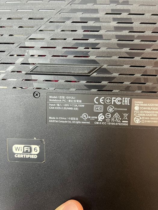 ASUS Rog Strix G512LI (p25)