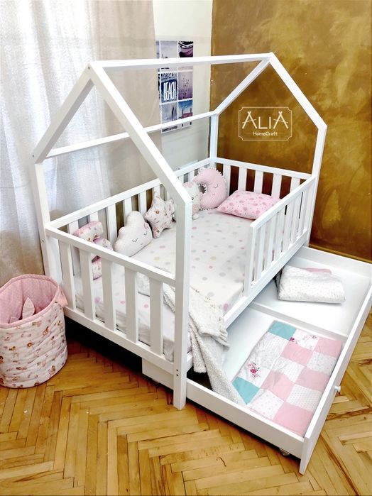 Модел: НИКИ | Детско легло Монтесори | Легло с покрив