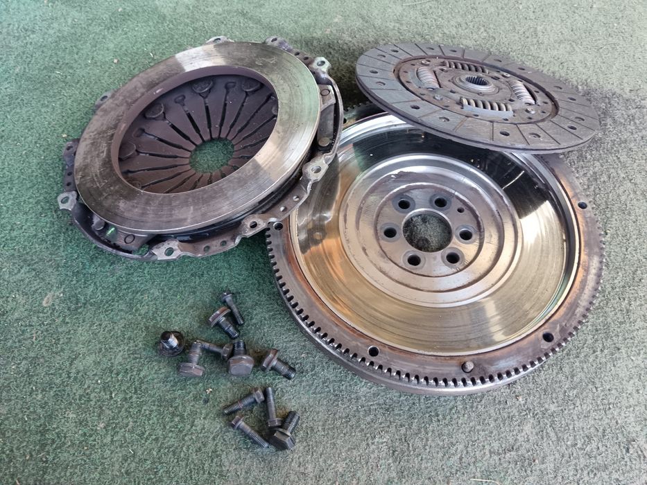 Комплект съединител с маховик за 1.9 тди 105 к.с. / VW Audi Skoda Seat