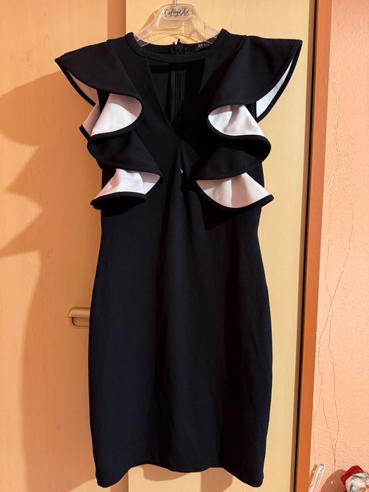 Черна мини рокля Guess