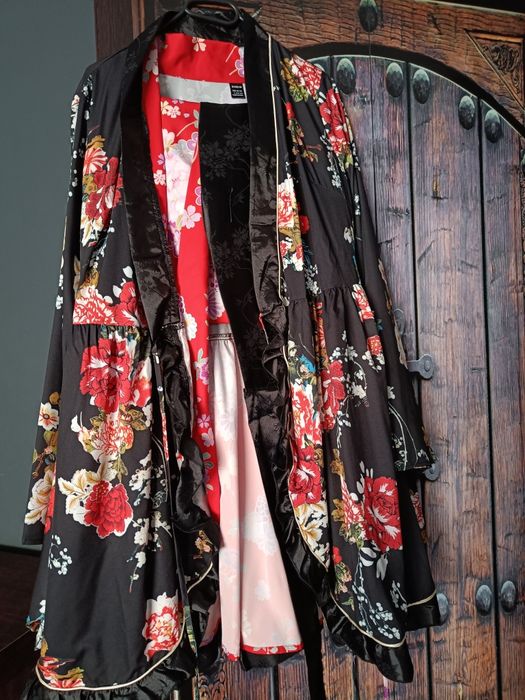 Kimono, rochii și fuste gotice