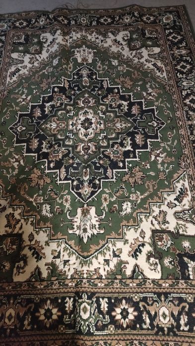 Продаётся ковёр...