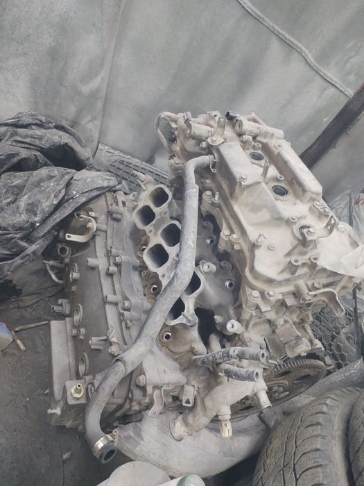 Продам движок 3.5 естима