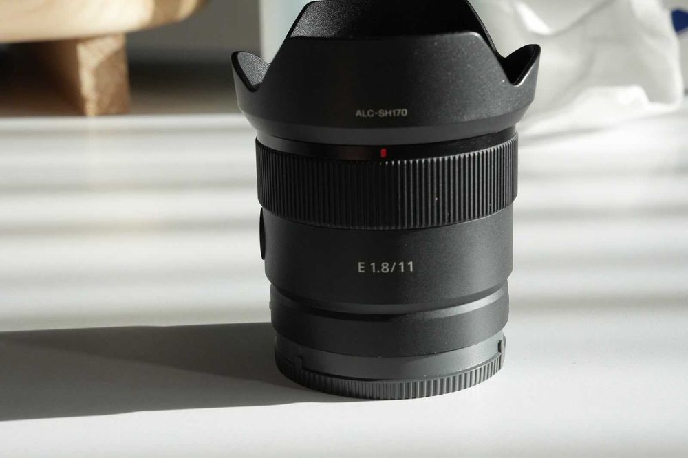 Sony E 11mm F1.8 – obiectiv ultra-wide APS-C E mount