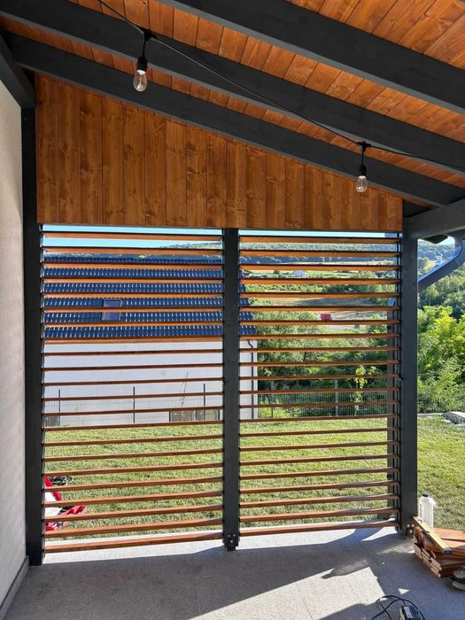 Incalzitoare pe peleti si glisiere aluminiu pentru terasa