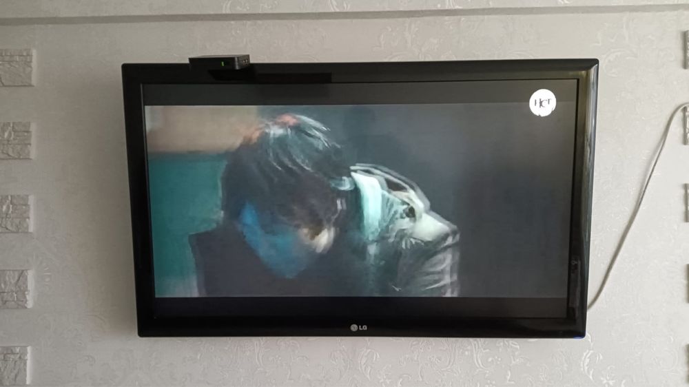 Продаётся телевизор.