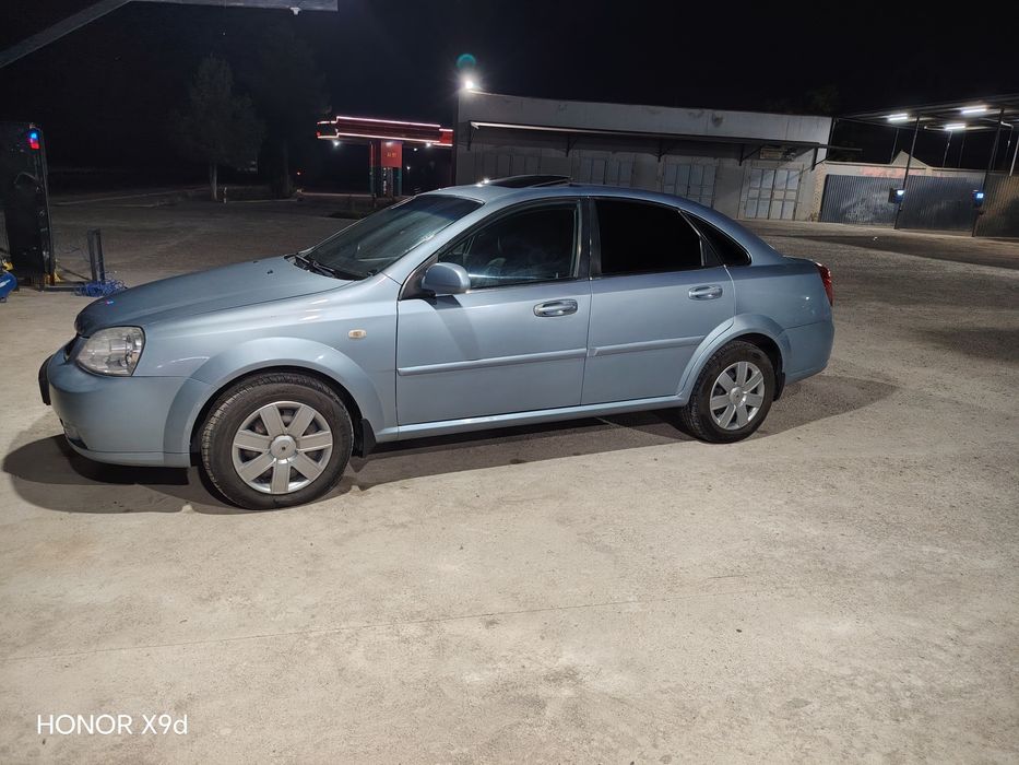 Lacetti 1.6 2013 avtomat