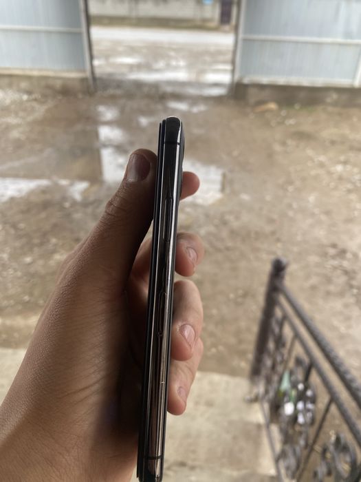 Аифон 11 про прадаю срошно