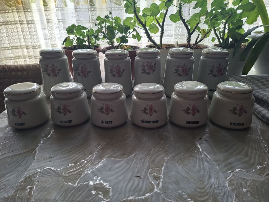 Кухненски комплект за подправки