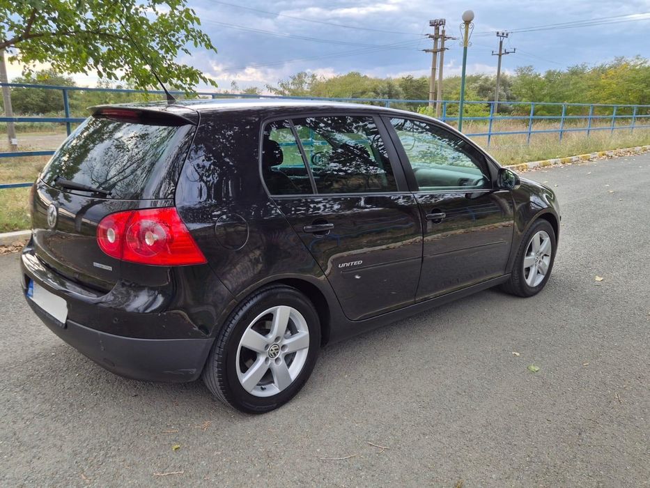 VOLKSWAGEN Golf 2009 — imagine 4