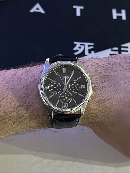 Часы Casio нержавейка