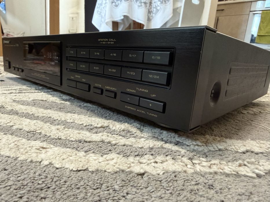 Pioneer F-656 Rds Тунер