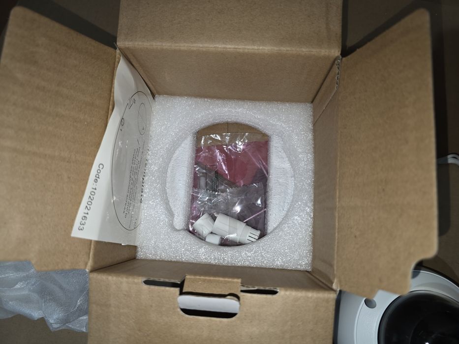Camera supraveghere IP Dome Hikvision AcuSense DS-2CD2143G2-IU2, 4 MP, 2.8 mm,