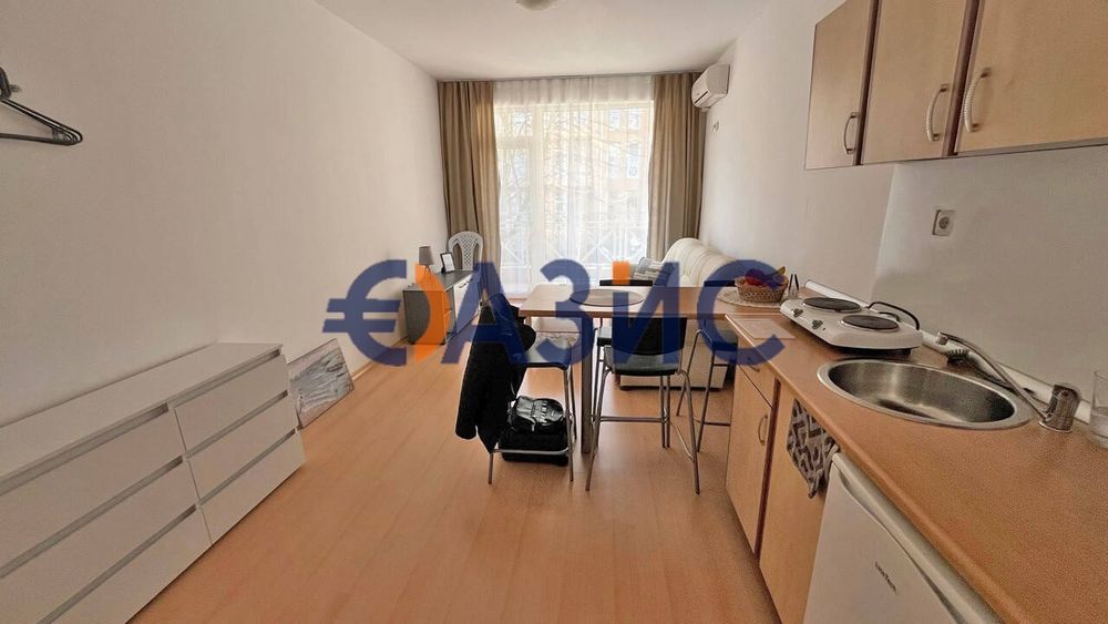 Продава се Едностаен апартамент в к.к. Слънчев бряг - 32 кв.м за 526 €/кв.м - Снимка #2