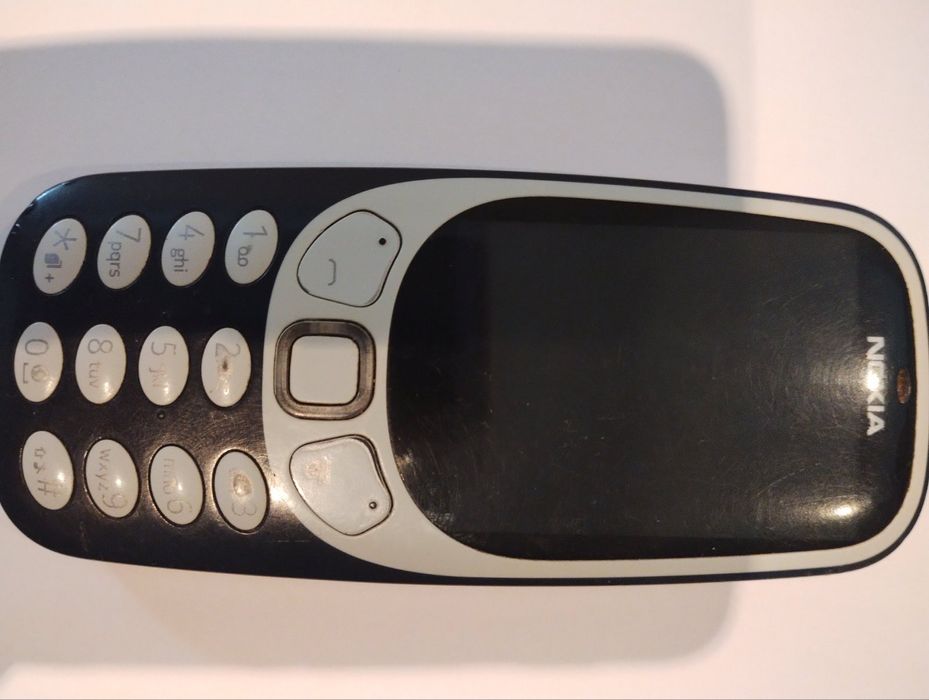Продавам Нокия 3310