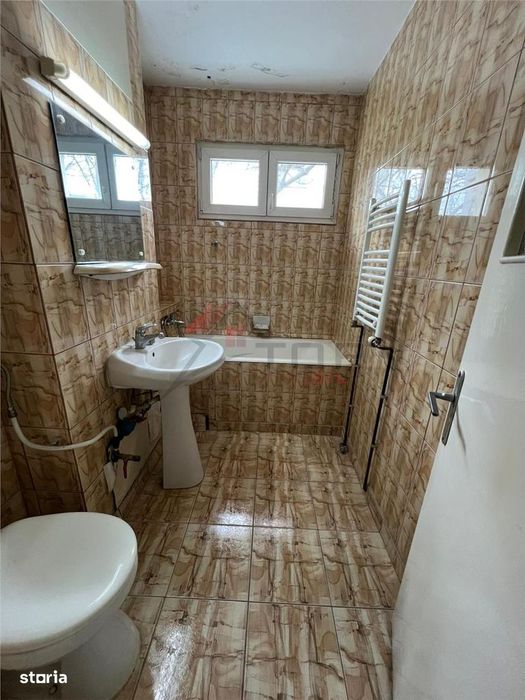 Vanzare apartament 2 camere etaj 2 - Podu Ros - Cantemir