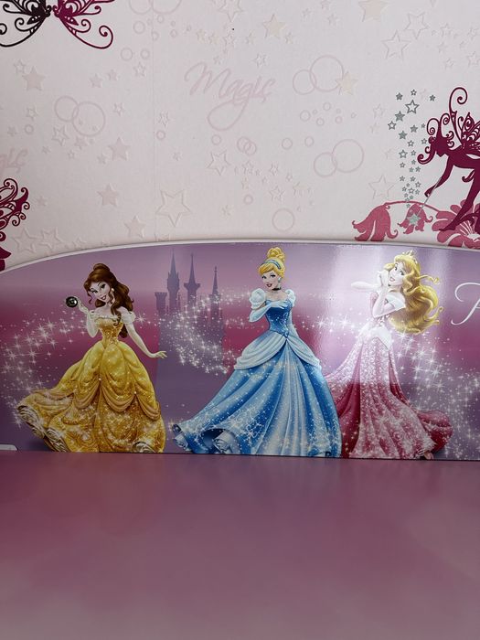 Polita perete disney