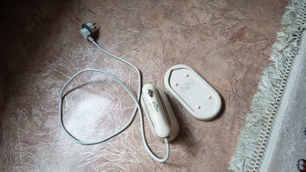 Утюг и паровый ударник в 1