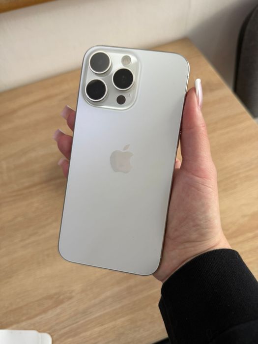 Iphone 15 pro max 256 gb, white titanium, neverlocked