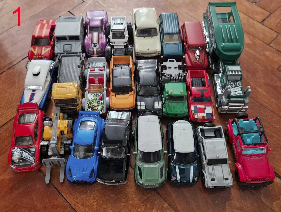 Lot machete HotWheels / Matchbox