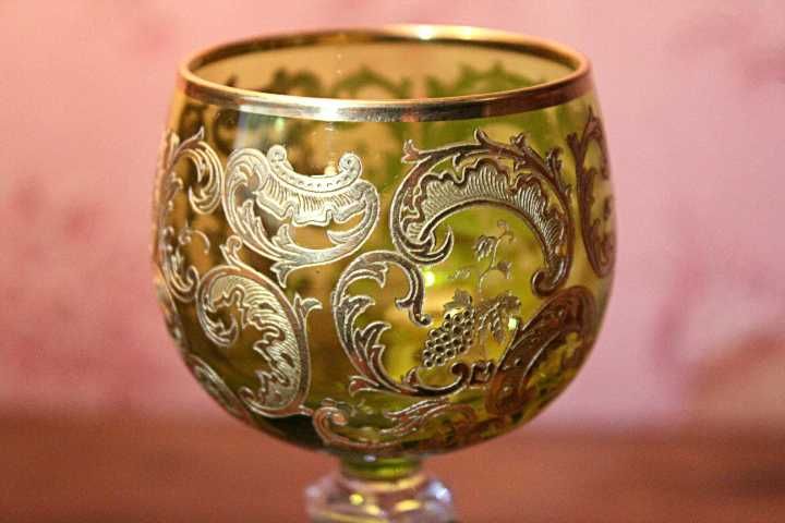 Очень редкий антикварный фужер (Франция) Полностью ручная работа.