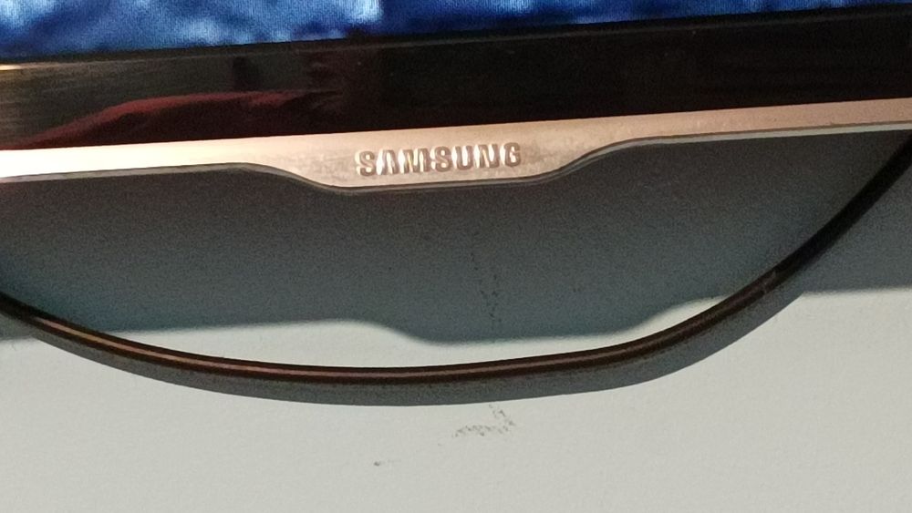 Led Tv Samsung diagonala de 80 cm.