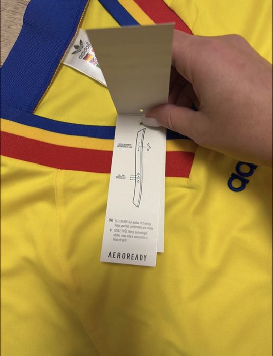 Tricou nou adidas romania model 94