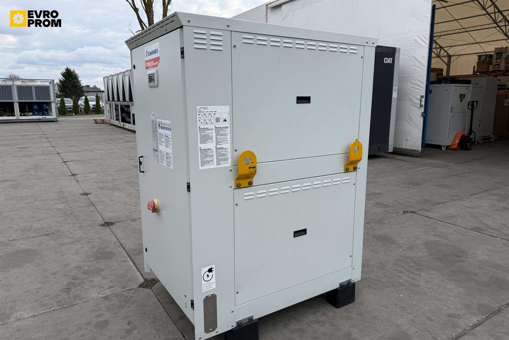 Chiller/Pompă de căldură răcit cu apă CLIMAVENETA – 55.9 kW/62.8 kW | chiller 50 kw pret | Outlet