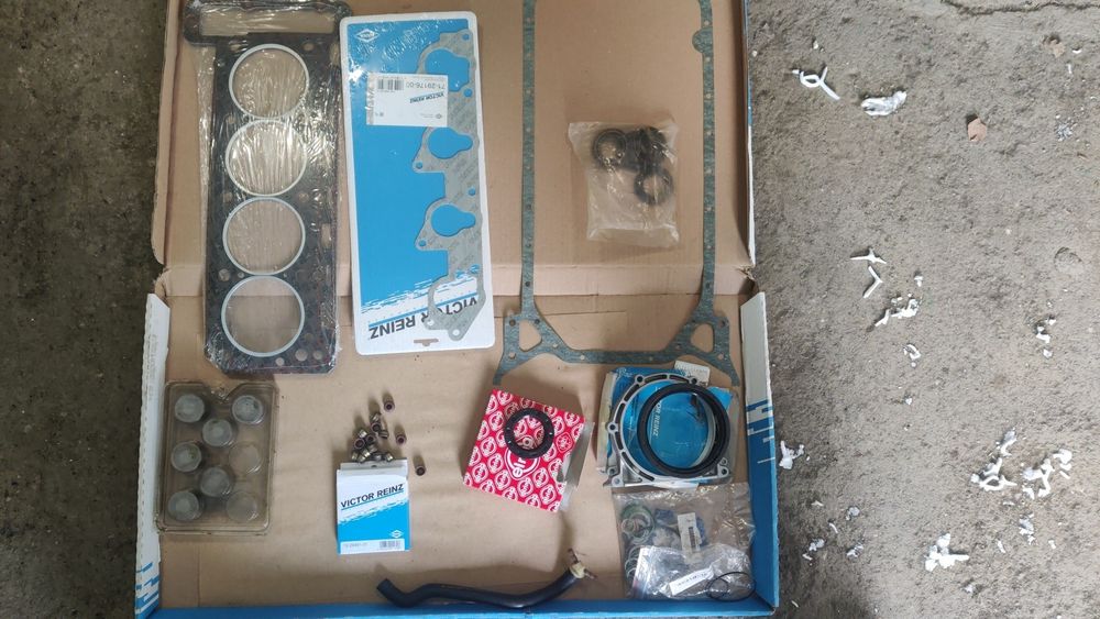 Запчасти Мерседес 124 202