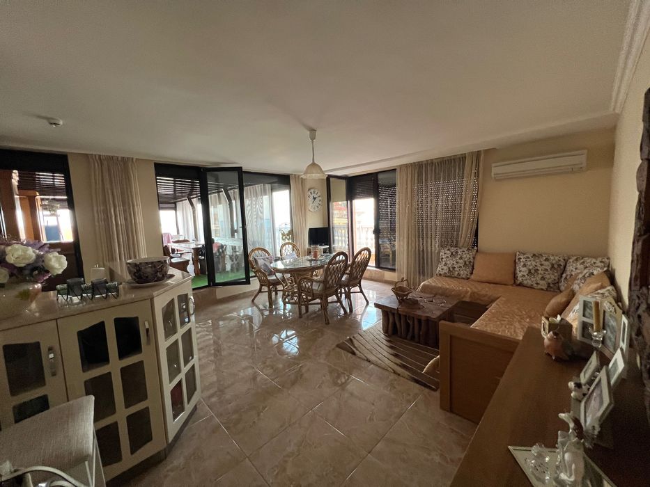 Продава се Четиристаен апартамент в Свети Влас - 300 кв.м за 1167 €/кв.м - Снимка #6