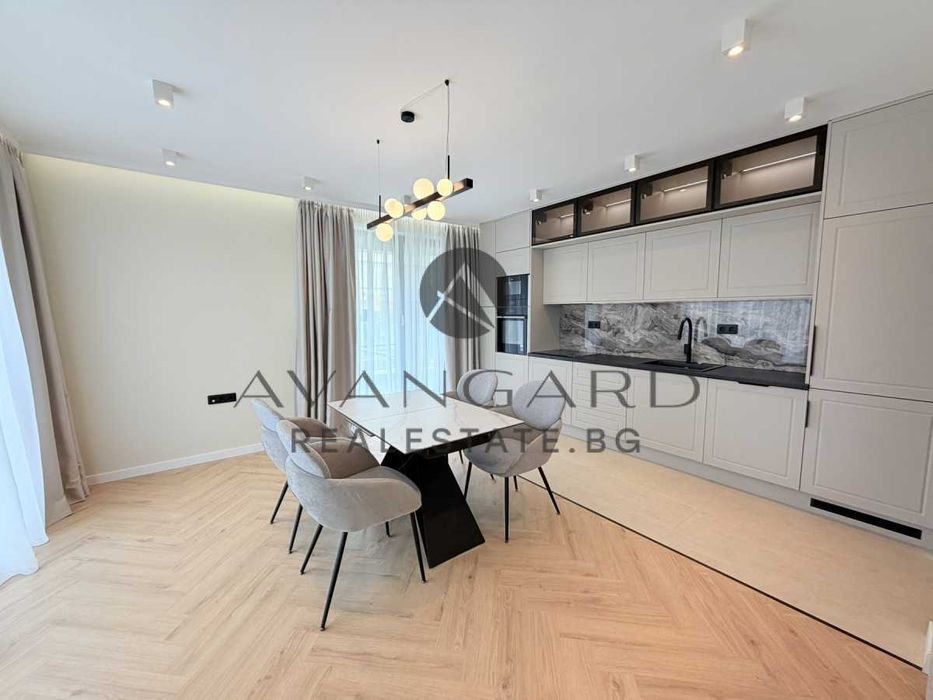 Продава се Двустаен апартамент в Пловдив, Христо Смирненски - 127 кв.м за 2276 €/кв.м - Снимка #3
