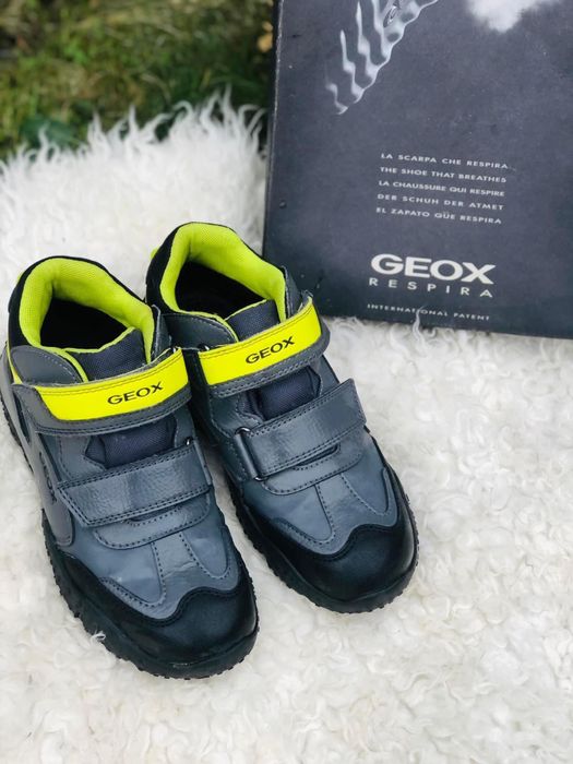 Ghete baiat GEOX--marimea 35-36,inter23 cm,ca bocanci piele Salomon