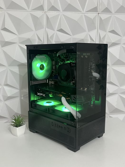 Геймърски Компютър i5 4590 RX 580 16GB RAM