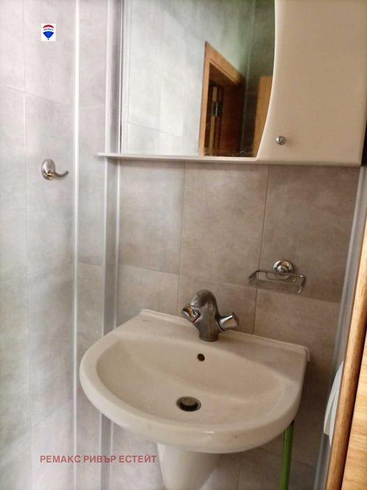 Продава се Магазин в Русе, Възраждане - 32 кв.м за 2407 €/кв.м - Снимка #5