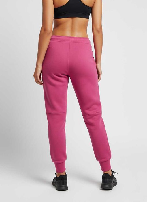 Nike Tech Fleece Jogger - Оригинално дамско долнище размер XS