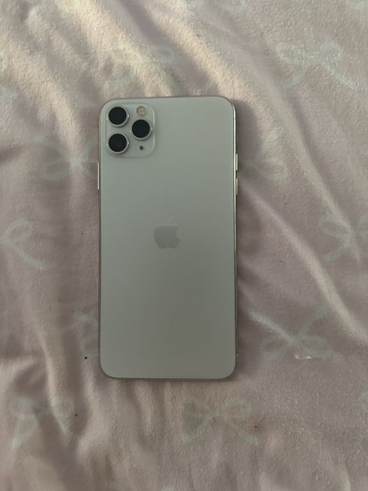 iPhone 11 Pro Max 256GB – perfect condition, urgent sale