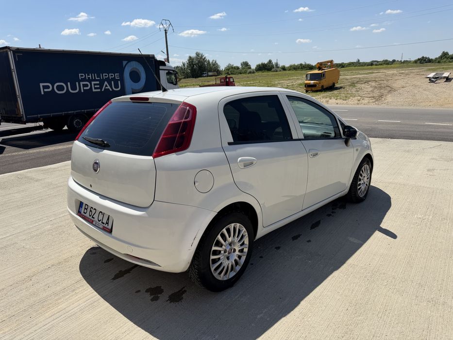 FIAT Grande Punto 2013 — imagine 3