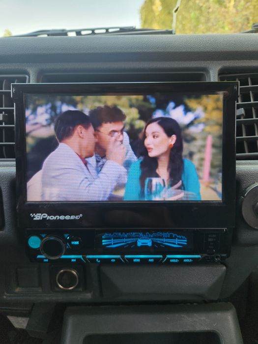 Magnitafon holati ideal ozgina ishlatilgan yangi holatda